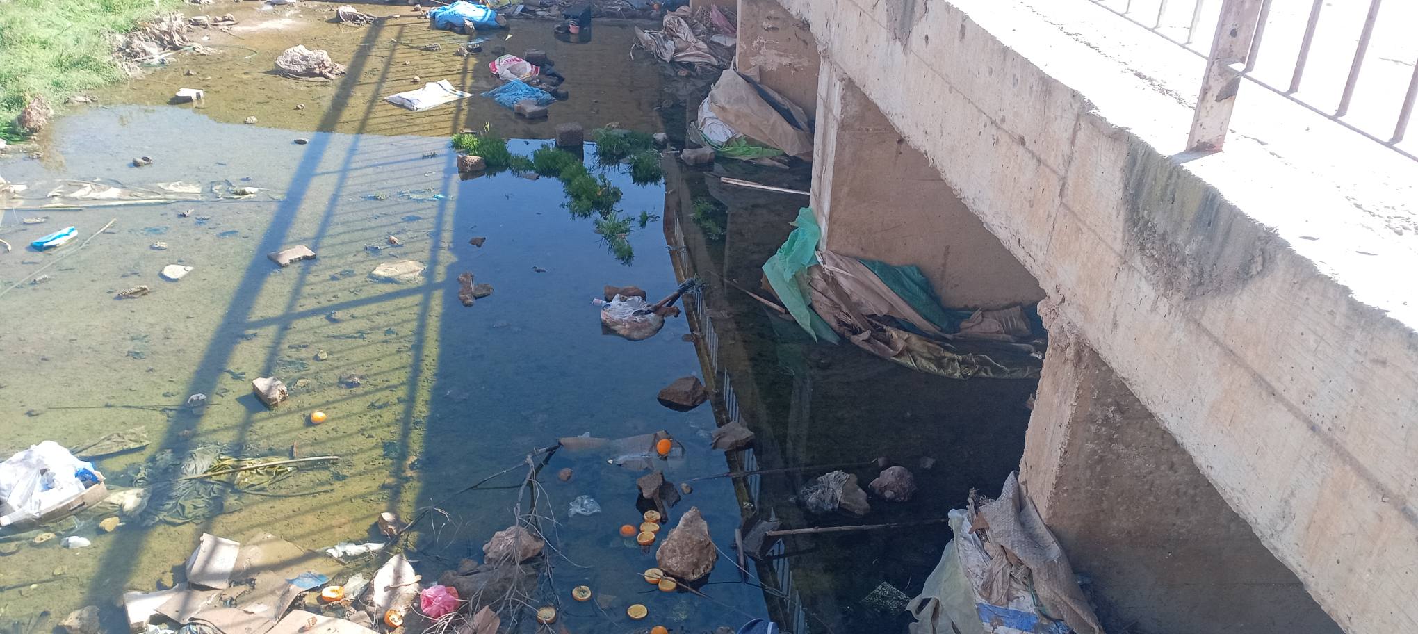 جمعية تطالب بإنقاذ "واد بوشان" بابن جرير من التلوث