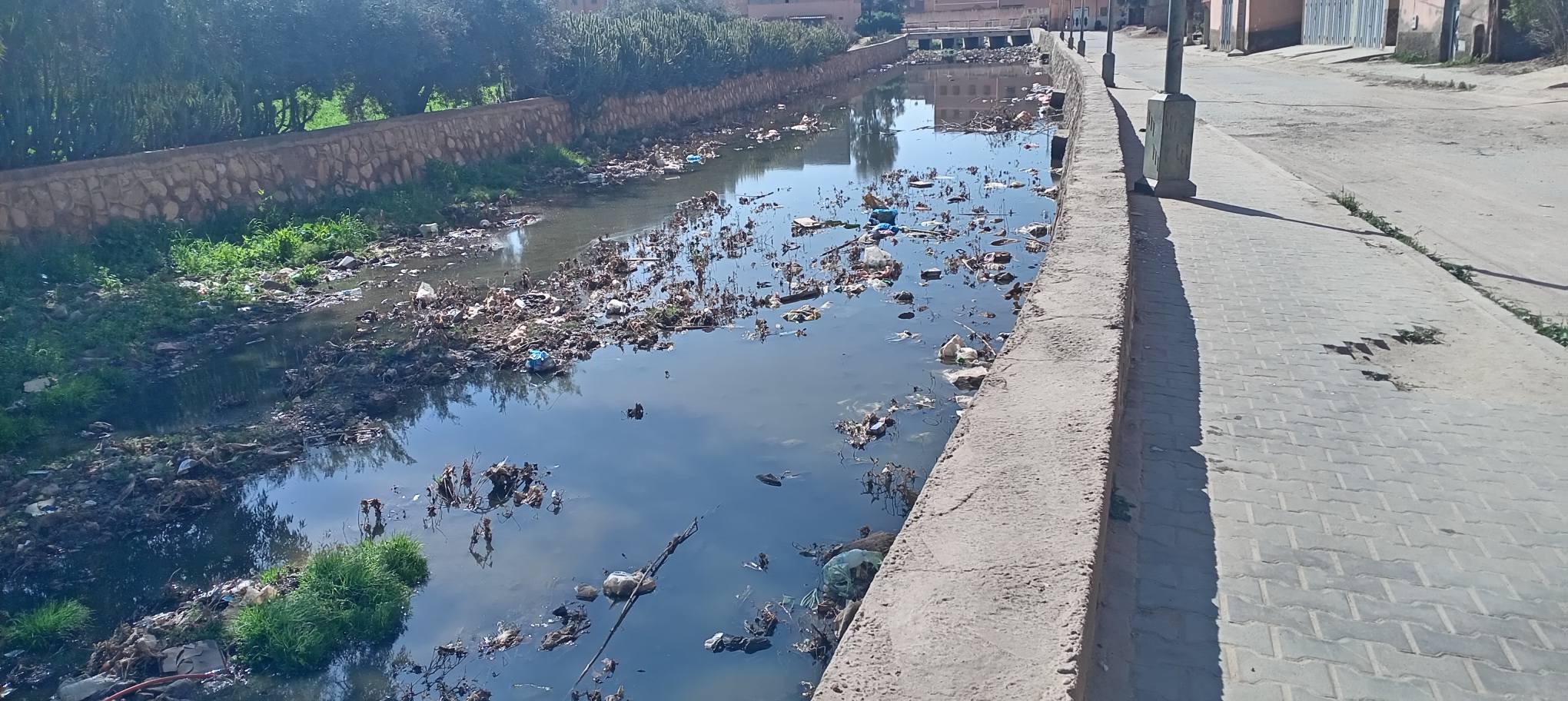 جمعية تطالب بإنقاذ "واد بوشان" بابن جرير من التلوث