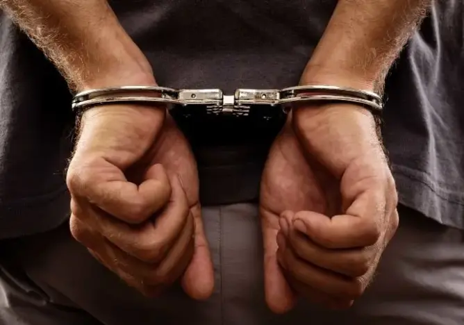 مطار مراكش: توقيف شخص لاستعماله وثائق مزورة للهجرة