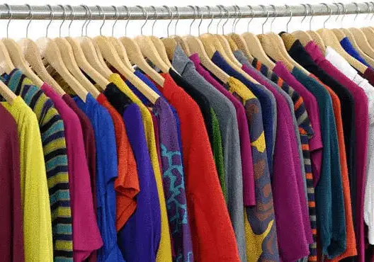 خبراء سويديون: بعض الملابس تسبب السرطان