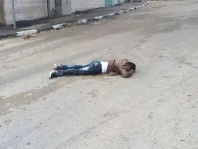 شهيد فلسطيني برصاص الاحتلال بعد طعنه مستوطنا بالخليل
