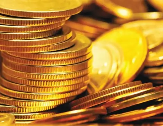 انخفاض طفيف في أسعار الذهب مع صعود الدولار