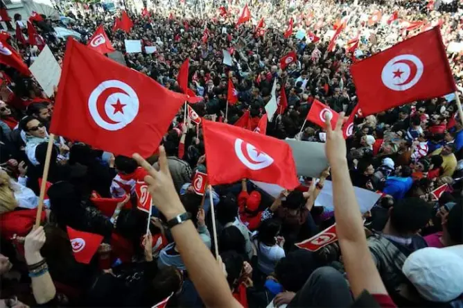 البنك الدولي: إحباطات الطبقة المتوسطة أجَّجَت “الربيع العربي”