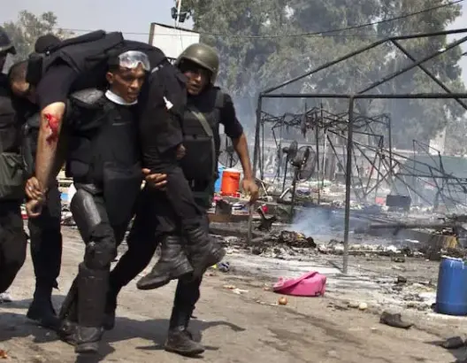 مقتل 4 رجال شرطة برصاص مجهولين في مصر‎