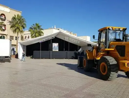بلدية خريبكة تستعين بجرافة لمنع مهرجان لـ”الراب”