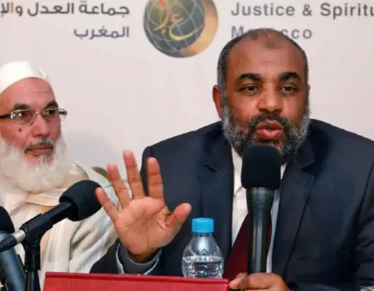 العدل والإحسان تقصف حكومة ابن كيران وتخرج إلى الشارع