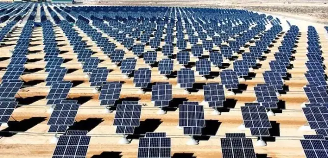 الأمم المتحدة: المغرب بلد رائد في استخدام الطاقة الشمسية والريحية