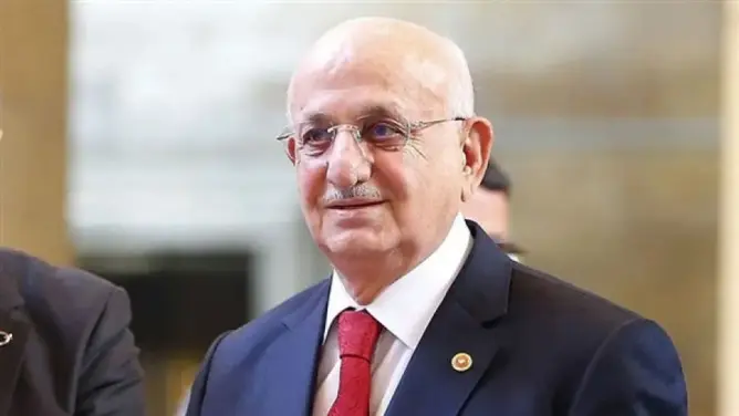 انتخاب إسماعيل كهرمان رئيسا للبرلمان التركي
