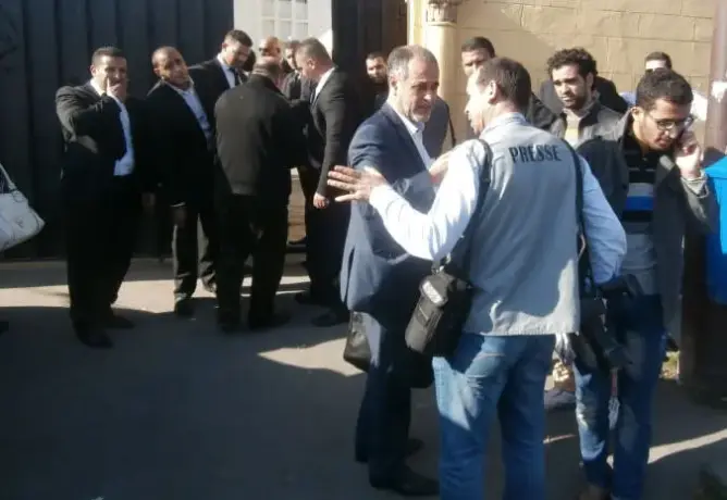 حزب الاستقلال يستعمل الزبونية مع الصحافة لتغطية مجلسه الوطني