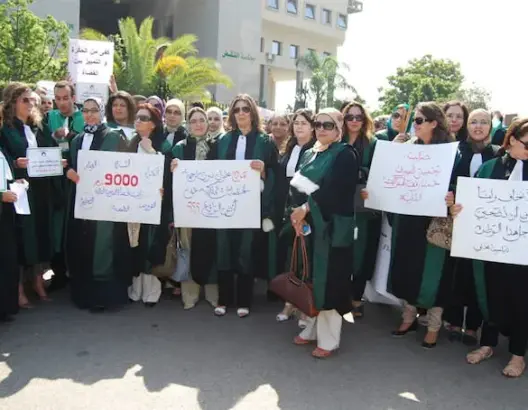 قالت الصحف: “فيسبوك” يجر قاضية إلى  المساءلة