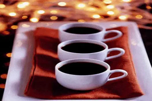 علماء: 3 فناجين قهوة يوميا تخفض من احتمالات الموت المبكر