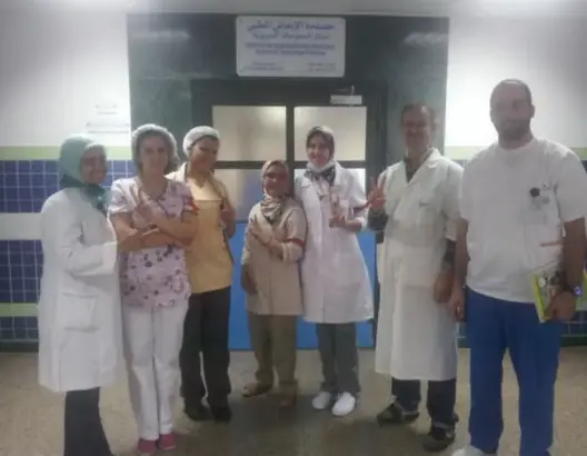 ممرضو الإنعاش في وقفة صامتة أمام “ابن سينا الرباط” الثلاثاء