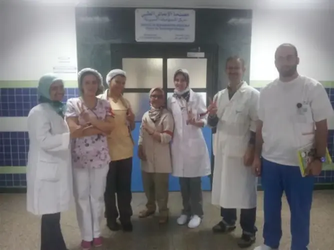 ممرضو الإنعاش في وقفة صامتة أمام “ابن سينا الرباط” الثلاثاء