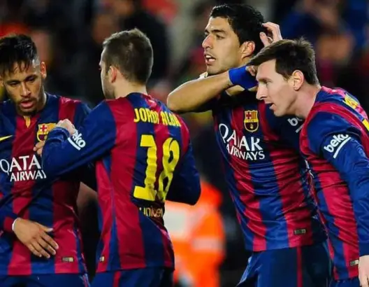 برشلونة ينفرد بالصدارة مؤقتا بعد فوز كبير على فياريال