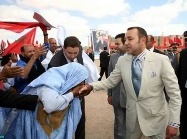 أكاديميون يرصدون الدلالات السياسية للزيارة الملكية للعيون
