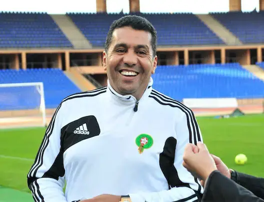لموسم ونصف.. رشيد الطاوسي مدربا جديدا للرجاء خلفا للبلجيكي “فيلموتس”