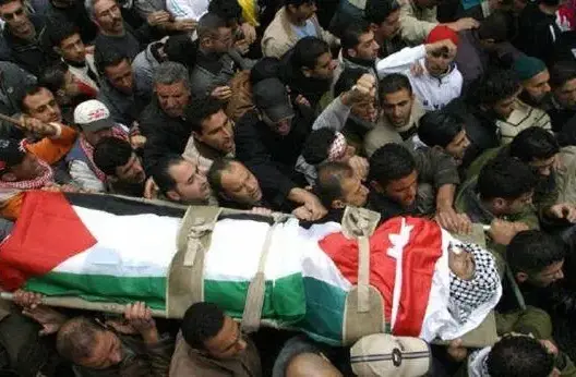 استشهاد فلسطيني برصاص جنود الاحتلال الإسرائيلي