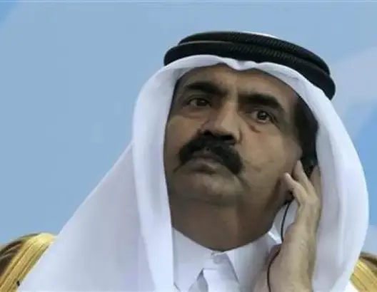 أمير قطر السابق يصاب بكسر في الرجل خلال عطلته بالمغرب