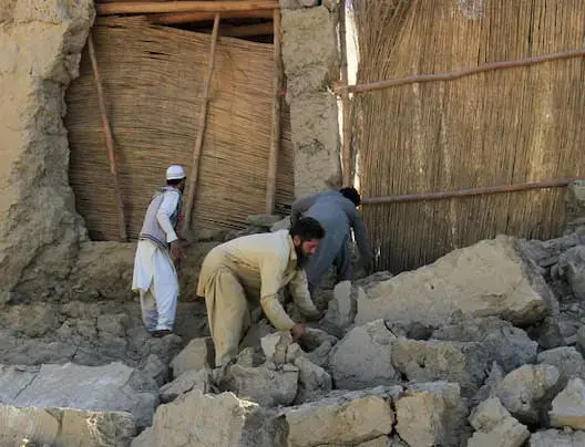 زلزال قوته 6.2 درجة يضرب شمال أفغانستان