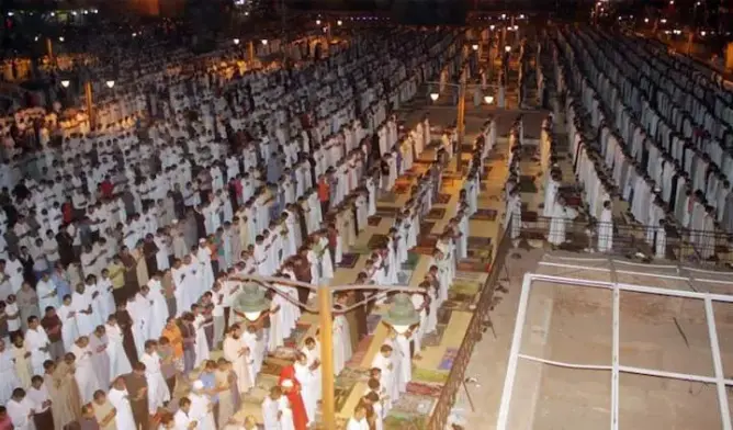 استطلاع.. ارتفاع نسبة المغاربة غير المتدينين بـ5% في 2015