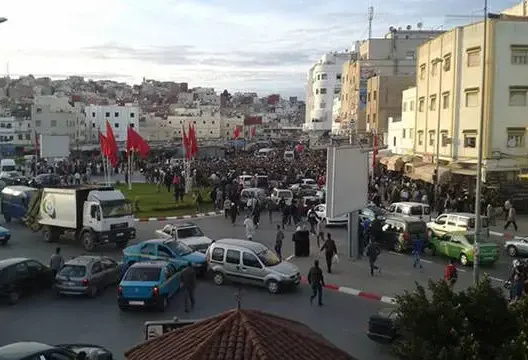 احتجاجات بطنجة بعد تهديد بهدم محلات تجارية لبناء مستوصف