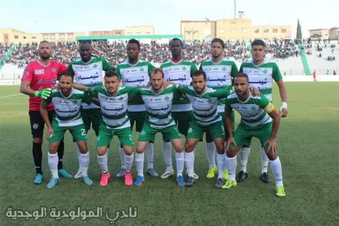 أولمبيك آسفي يتعادل مع المولودية الوجدية بدون أهداف