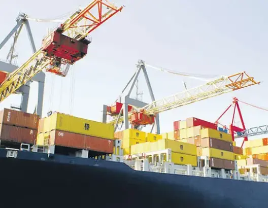 انخفاض العجز التجاري للمغرب بـ19.7 %