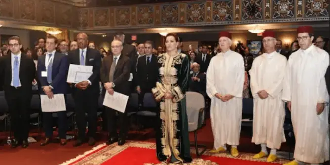 الملك يحيي طلاب يهود من أمريكا درسوا الإسلام في المغرب