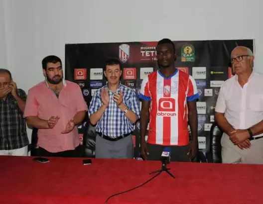 المغرب التطواني يفسخ عقد اللاعب الزامبي أرون كاتيبي بالتراضي