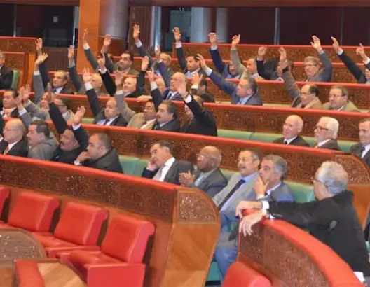 مُستشارو “البيجيدي” يستنكرون “ارتباك شروط العمل” بمجلس المستشارين