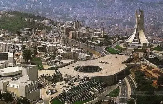 تشريع عقوبات للجزائريين المعنِفين لزوجاتهم لأول مرة