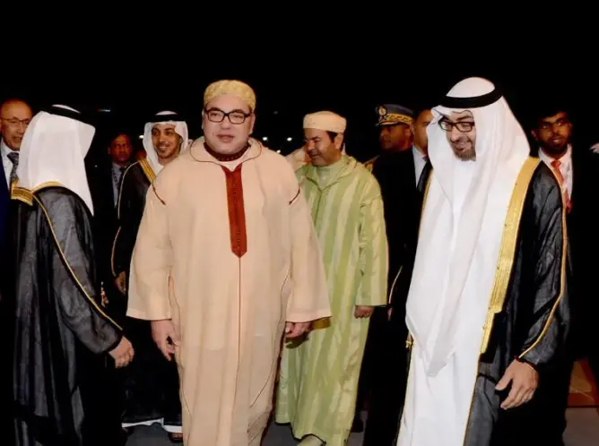 الملك يزور الجناح المغربي بالمعرض الدولي للتغذية بأبو ظبي