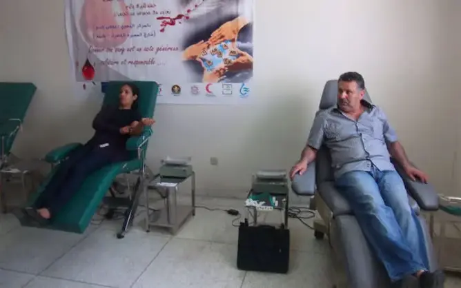 تهديد بإيقاف توزيع الدم بطنجة وتحميل الوزارة المسوؤلية