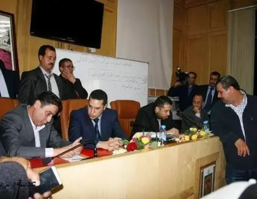 البام يستحوذ على لجان مجلس وجدة وسط غضب المصباح والاستقلال