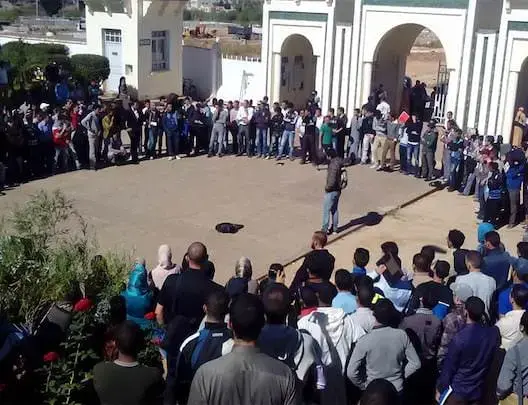 احتجاجات طلابية متواصلة بكلية الشريعة بفاس