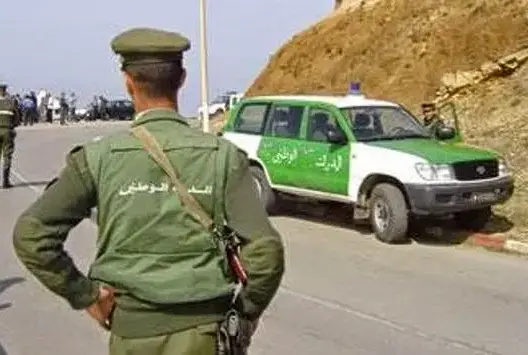 المؤبد ينتظر مغربيا متهما بقلب النظام في الجزائر