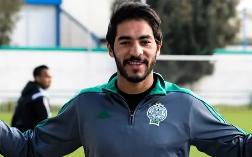 اللاعب الصالحي يضخ 100 مليون سنتيم في خزينة الرجاء