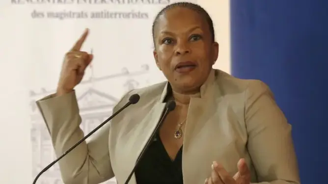 استقالة وزيرة العدل الفرنسية بسبب الإرهاب