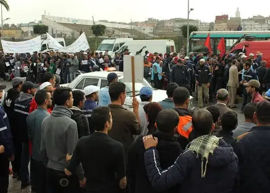 عمال “المغرب للصلب” بالبيضاء يواصلون إضرابهم