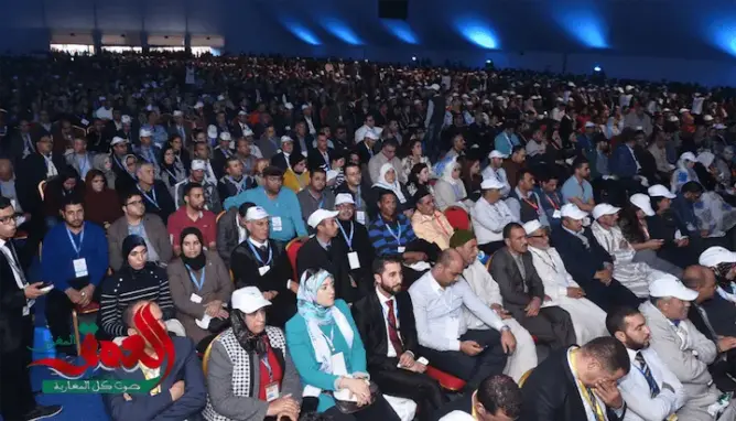 كواليس مثيرة عن مؤتمر البام.. فوضى وخمس لغات وإهانة للصحافة