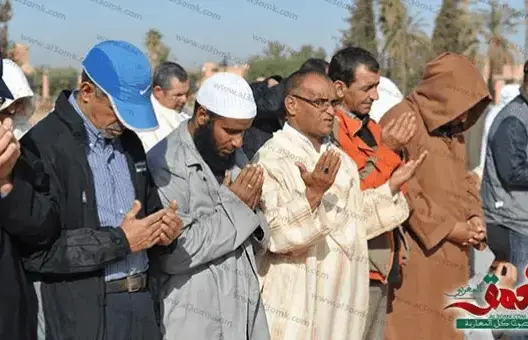 الملك يدعو إلى صلاة استسقاء ثانية غدا الجمعة بمختلف أقاليم المملكة