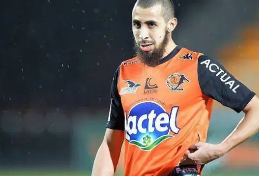 المغربي شفيق يتألق مع فريقه أمام أوكسير بالدوري الفرنسي