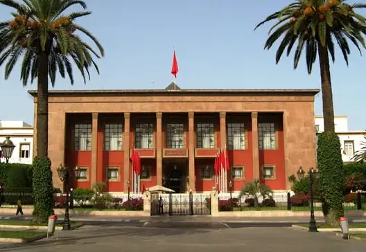 فاعلون  يعترضون على قانون “الحق في تقديم العرائض”