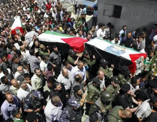 إصابة 14 فلسطينيا برصاص الاحتلال في غزة