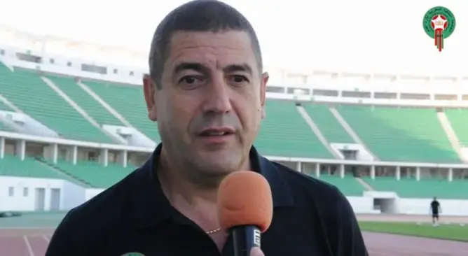 طبيب المنتخب: الزاكي وضع حدا للتدخين و”الشيشة” في معسكرات الأسود