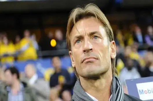 رونار معجب بهذا الملعب لإجراء أول لقاء رسمي له مع المنتخب