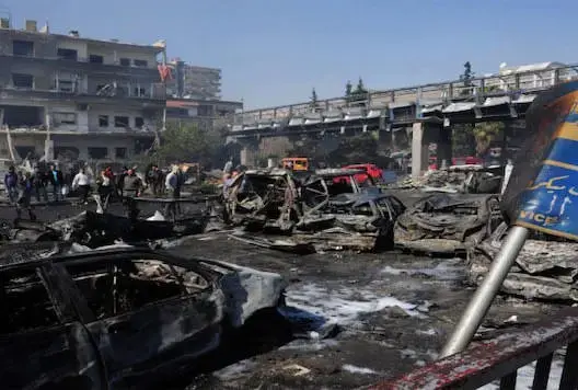 “داعش” تقتل 142 مدنيا في أعنف تفجير في سوريا منذ 2011