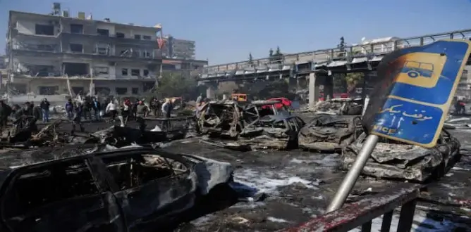 “داعش” تقتل 142 مدنيا في أعنف تفجير في سوريا منذ 2011