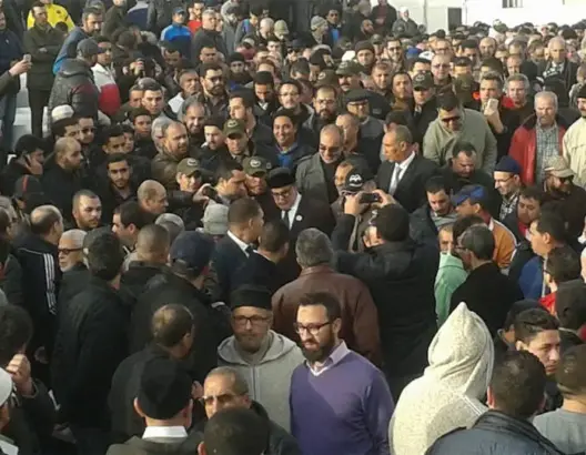 المئات يشيعون مستشار “البيجيدي” بتطوان بحضور ابن كيران (صور)