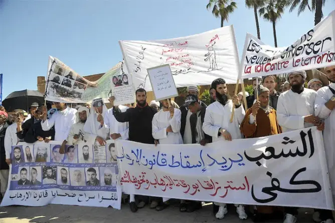 مندوبية السجون: شرب سجين لجافيل تمويه يراد به التجمع مع السلفيين